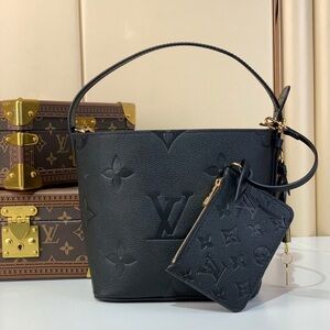 Louis Vuitton Black Monogram Shoulder Bag